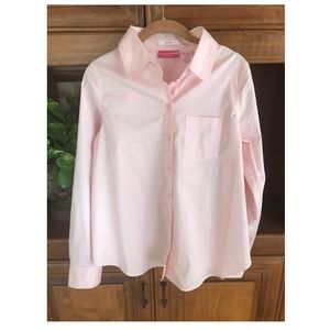 LIZ LANGE maternity blouse NEVER WORN. PRETTY IN PINK crisp